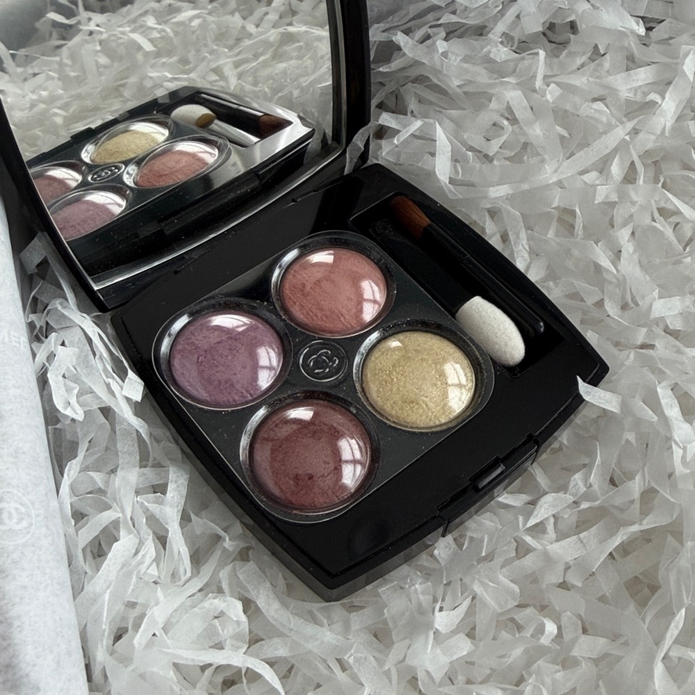 CHANEL 68 Delices multi-effect Quadra Eyeshadow - Picture 2 of 8